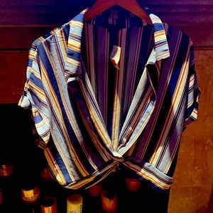 Blue stripe crop top open front  brand new 2x runs small like  xl